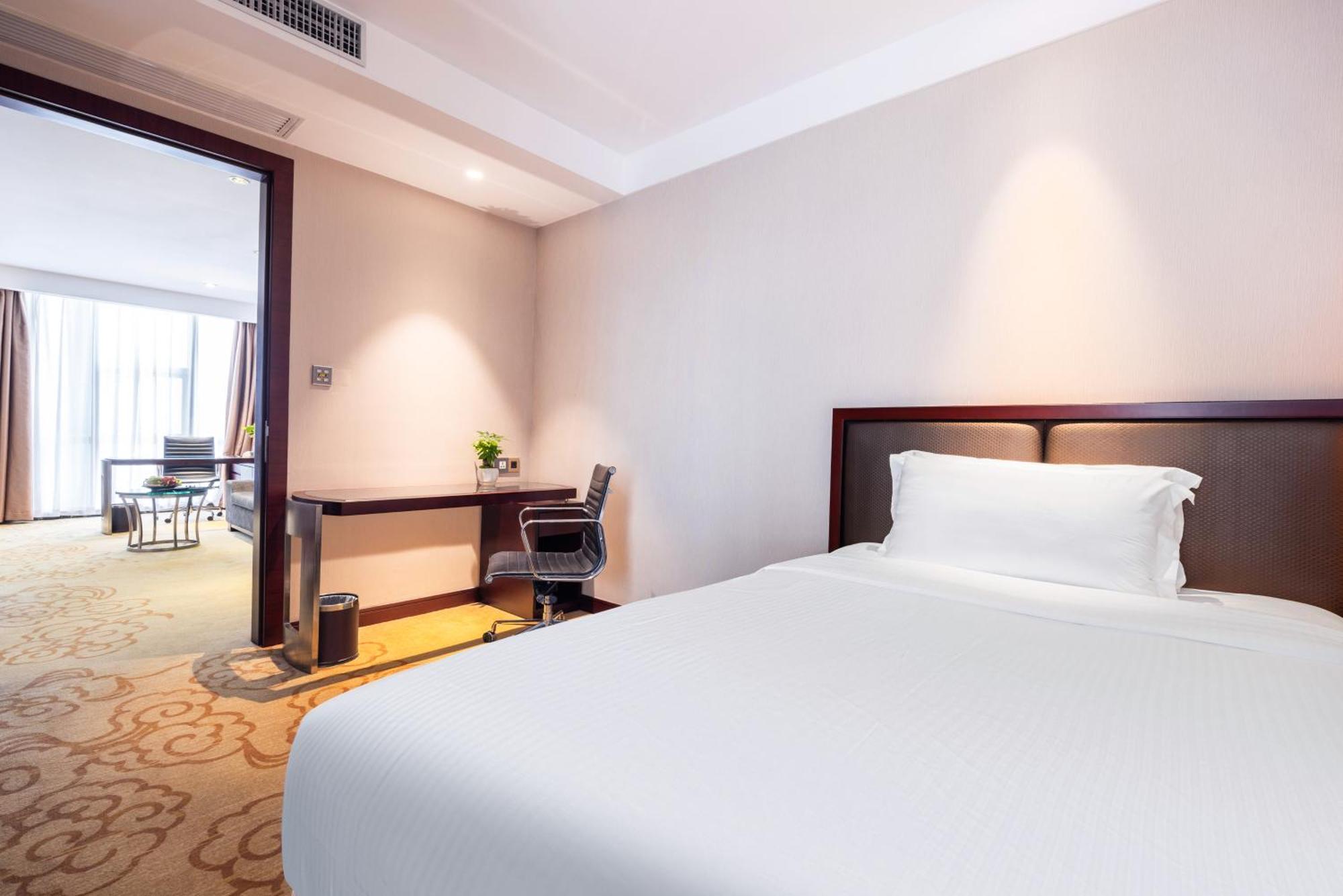 Shenzhen Avant-Garde Hotel Екстер'єр фото